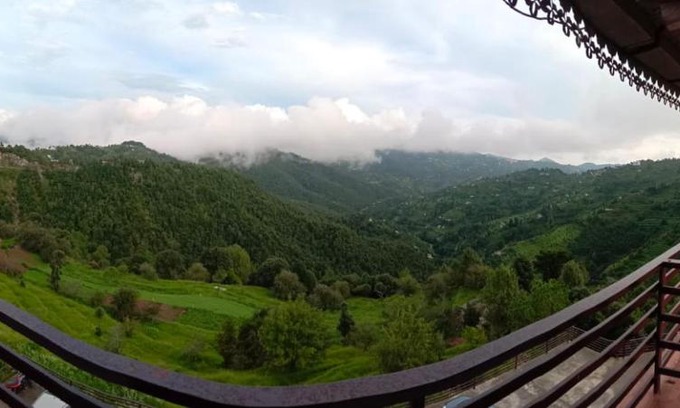 Mukteshwar House | Lord Krishna Himalayan Hotel & Restaurant