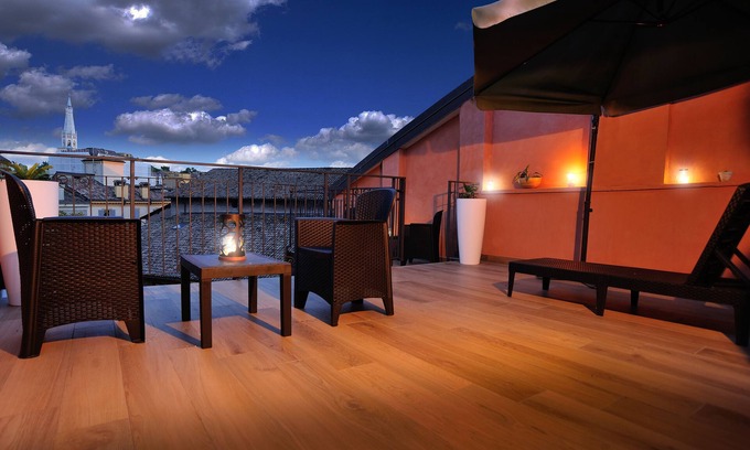 Old Town Apartment | Loris' House