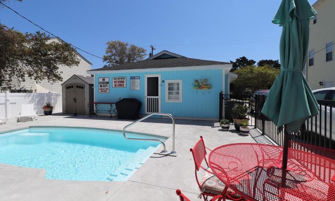Crescent Beach House | Loris Landing cottage