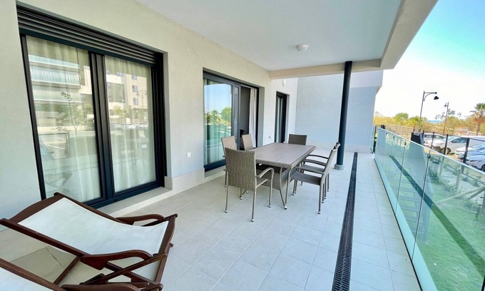 Ayamonte Apartment | Los Camaleones, bajo