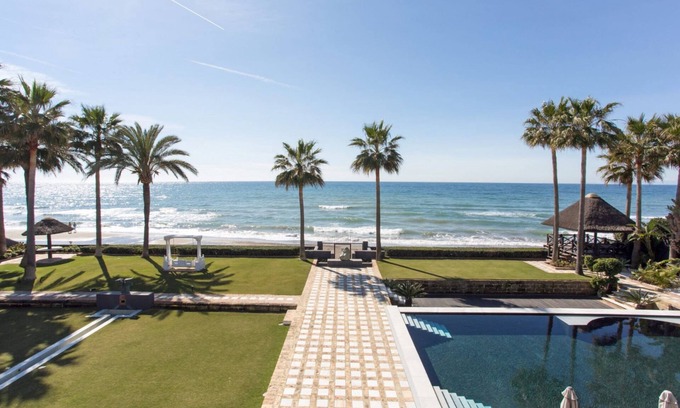 Marbella Villa | Los Monteros Luxury Villa