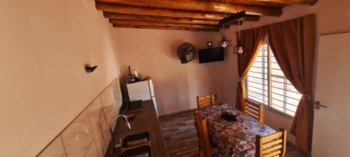 Rama Caida House | Los Olivos