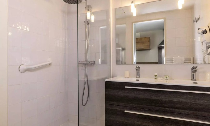 Greoux-les-Bains Apartment | Lou Paradou Residence * - Superior Studio 2 People