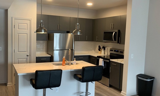 Old Fourth Ward Apartment | Lovely 1 bedroom with pool