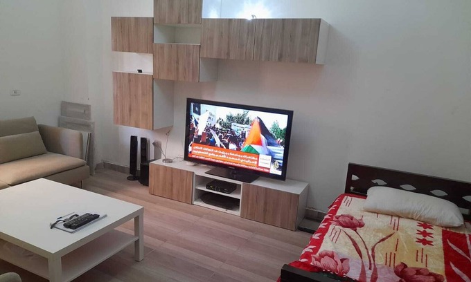 Ash-Shruq Apartment | Lovely 2 Bedroom Home Super close from new Cairo ٍ شقة فندفية