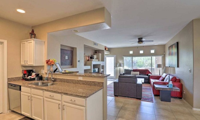 Rancho Vistoso Condo | Lovely 2 Bedroom Condo Just Steps From the Heated Pool and Spa!