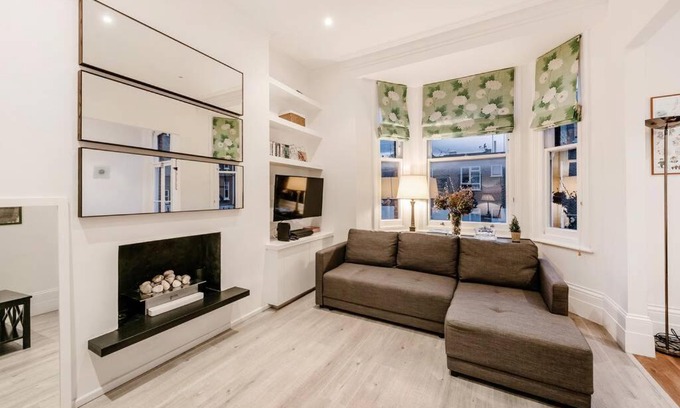 Chelsea Apartment | Lovely 2 bedroom flat in the heart of Chelsea