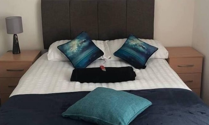 Anfield House | Lovely 4-Bed House in Anfield all en-suite,