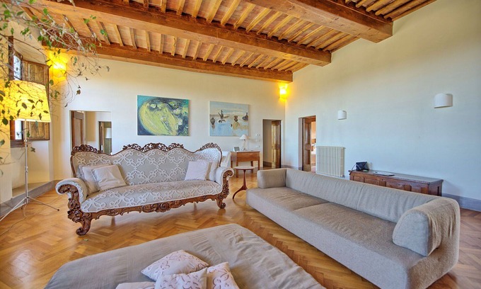 Colle di Val d'Elsa Apartment | Lovely apartment for 6 guests with WIFI, TV, terrace and panoramic view, close to San Gimignano