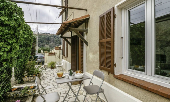 Cagnes-sur-Mer Apartment | Lovely apartment for 4 guests with A/C, WIFI, TV and terrace