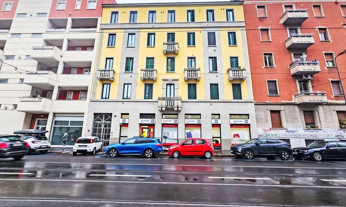 Stadera Apartment | Lovely apartment for 4 guests with WIFI, A/C, TV and balcony