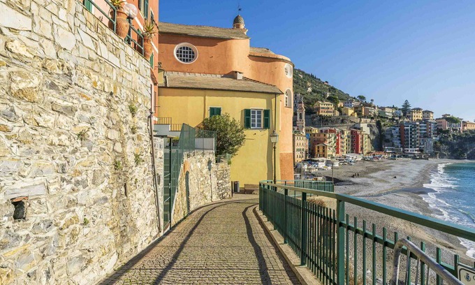 Sori Apartment | Lovely apartment for 6 guests with WIFI, A/C, TV and terrace, close to Portofino