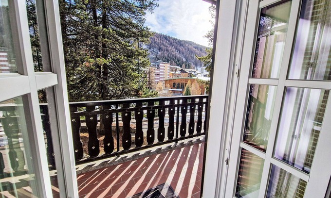 Madesimo Apartment | Lovely apartment for 4 people with WIFI, TV, balcony and pets allowed