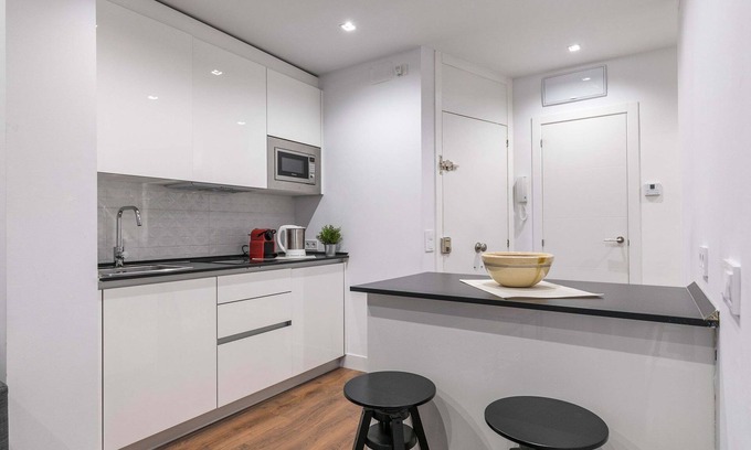 Embajadores Apartment | Lovely apartment in the heart of Madrid