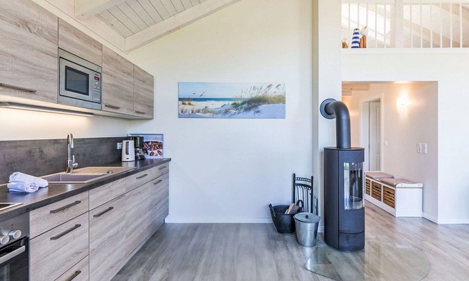 Dagebuell House | Lovely apartment in villa for 4 people with WIFI, TV, terrace, pets allowed and parking