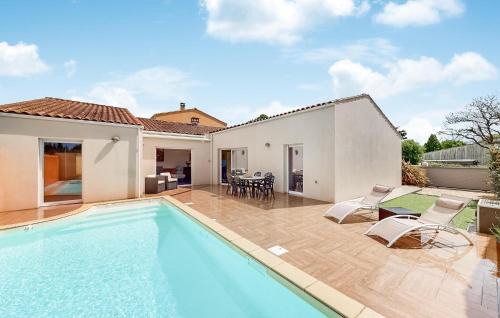 Saint-Georges-de-Didonne House | Lovely Home In Saint-Georges-De-Didon