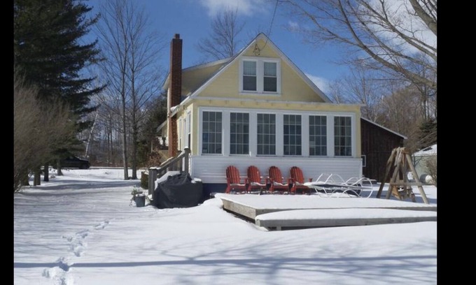Harbor Beach House | Lovely home on Lake Huron