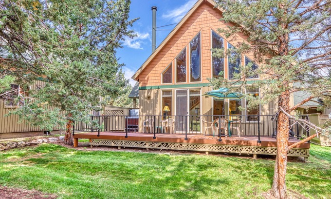 Redmond Ski Chalet | Lovely home with fireplace, deck, grill, shared pool, tennis, and hot tubs