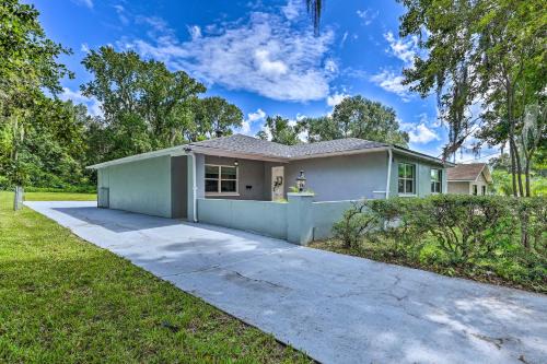 Lakeland House | Lovely Lakeland Home with Game Room, Near Lake!