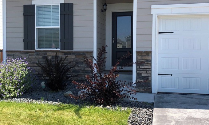 Windsor House | Lovely new construction home in Severance Colorado.