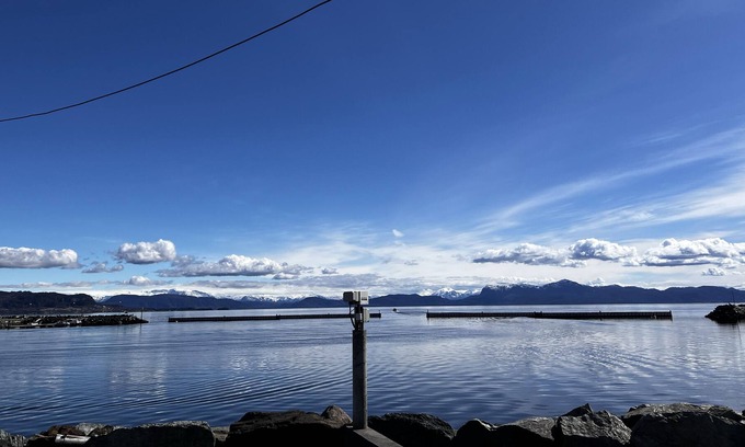 Osoyro Condo | Lovely Seaside Apartment in the Centre - 20 minutes from Bergen City