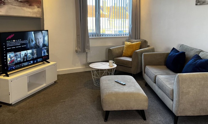 Doncaster Apartment | Lovely Serviced Apartment - Near Doncaster Hospital