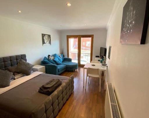 Norwich Apartment | Lovely studio apartment in Norwich city centre