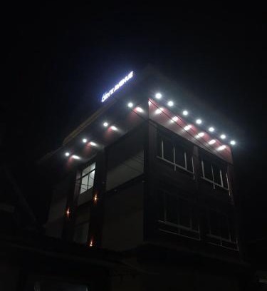 Kalpetta Hotel | low budget room at Kalpetta