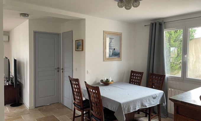 Antibes Apartment | Lower town with lovely terrace. Pets allowed.