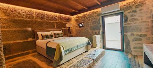 Vila Real Apartment | LR Vintage 96