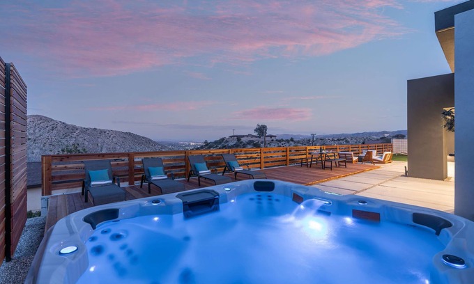 Yucca Valley House | Luna Ridge by Fieldtrip | New Modern Luxury Home with Hot Tub & Views