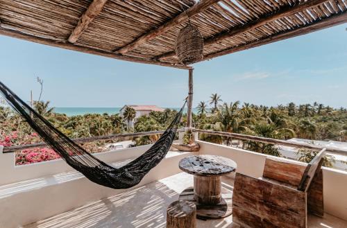 El Cuyo Hotel | LunArena Barefoot Comfort