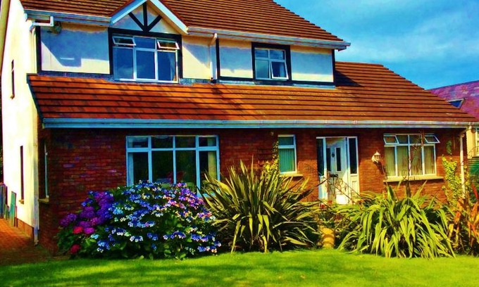 Randalstown Bed & Breakfast | Lurgan West Lodge
