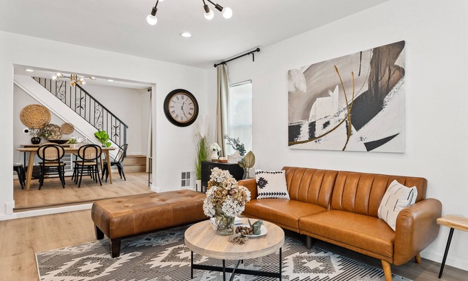 San Bernardino House | LUX 4BR Home near NOS & Yaamava w private backyard