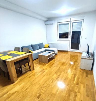 Ub Apartment | Lux apartman Ub