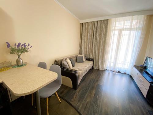 Dniprovs'kyi District Apartment | Lux appartment, Comfort town, Kiev