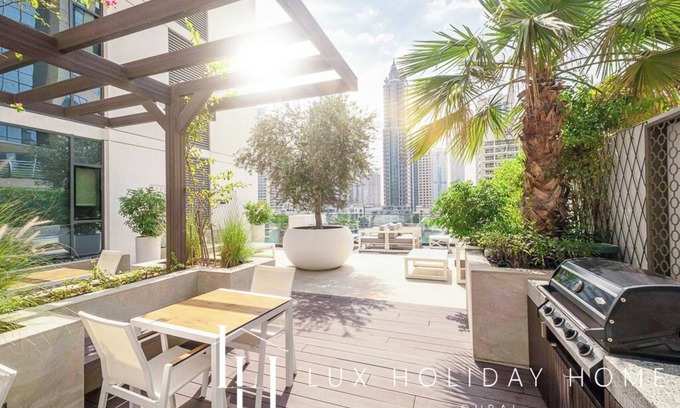 Al Sufouh 2 Apartment | LUX Contemporary Suite Marina View 6