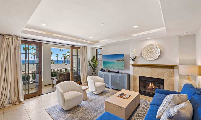 San Clemente Apartment | Lux Oceanview Retreat with Bikes & Walk to Beach