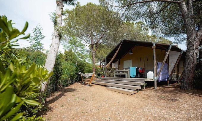 Lacona Ski Chalet | Luxe 5 pers Villatent at Family campsite Casa dei Prati on Elba
