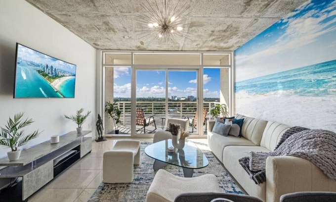 Midtown Apartment | Luxe Bliss Paradise with Rooftop Pool|Gym|BBQ