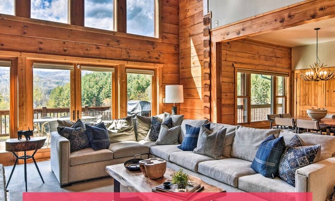 Boone Cabin | Luxe Cabin w/Fireplace, Hot Tub, Game Room, Views