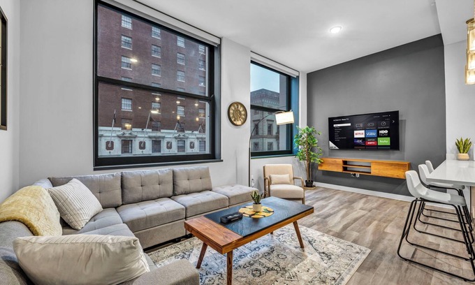 Gateway District Apartment | Luxe Flat w/Heated Pool & Sauna Gym Heart of DT