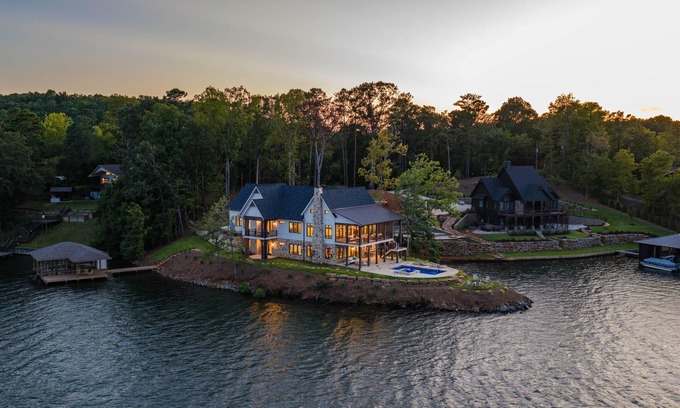 Dadeville House | Luxe Lake Martin Home Pool Hot Tub Boat Dock