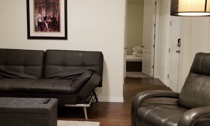 Parker House | Luxery Parker suite with full amenities , Near DTC, Downtown & Red Rocks