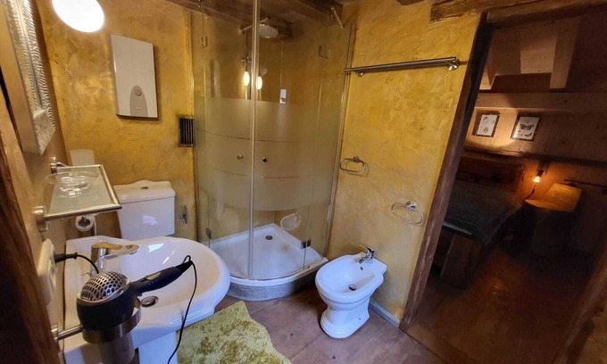 Sankt Englmar Ski Chalet | Luxuriös Ausgestattetes Blockhaus Inkl. Außensauna und Beheizbarem Badebottich