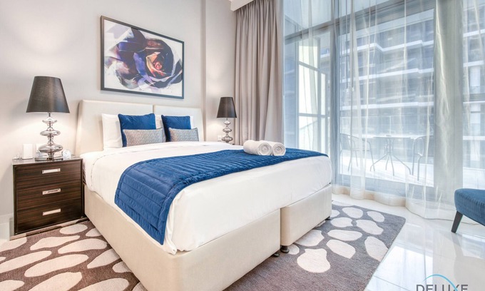 Dubai Apartment | Luxuriant Studio at Golf Promenade 2A DAMAC Hills by Deluxe Holiday Homes