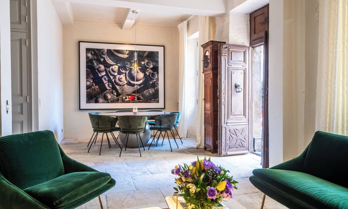 St.-Remy-de-Provence House | Luxurious 5* house in the heart of the village of Saint-Rémy-de-Provence