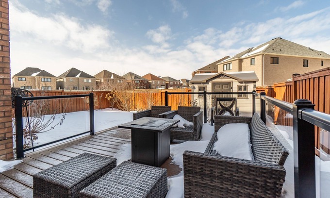 Brampton House | ★ Luxurious 4BR House w/5-Star Amenities
