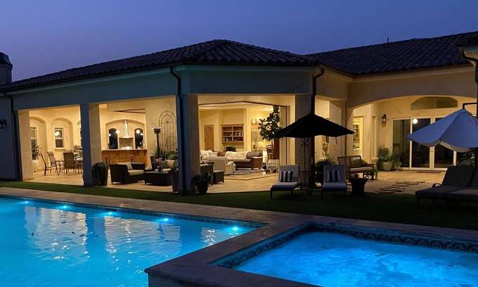 Santa Rosa House | Luxurious 6200sq private Wine Country Estate breathtaking views 3acre property