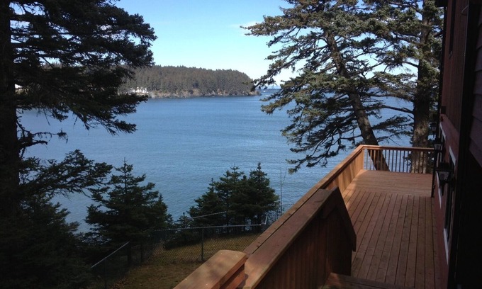 Kodiak Apartment | Luxurious Accommodations With Spectacular Ocean Views